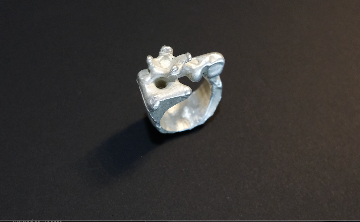 One Flower Ring